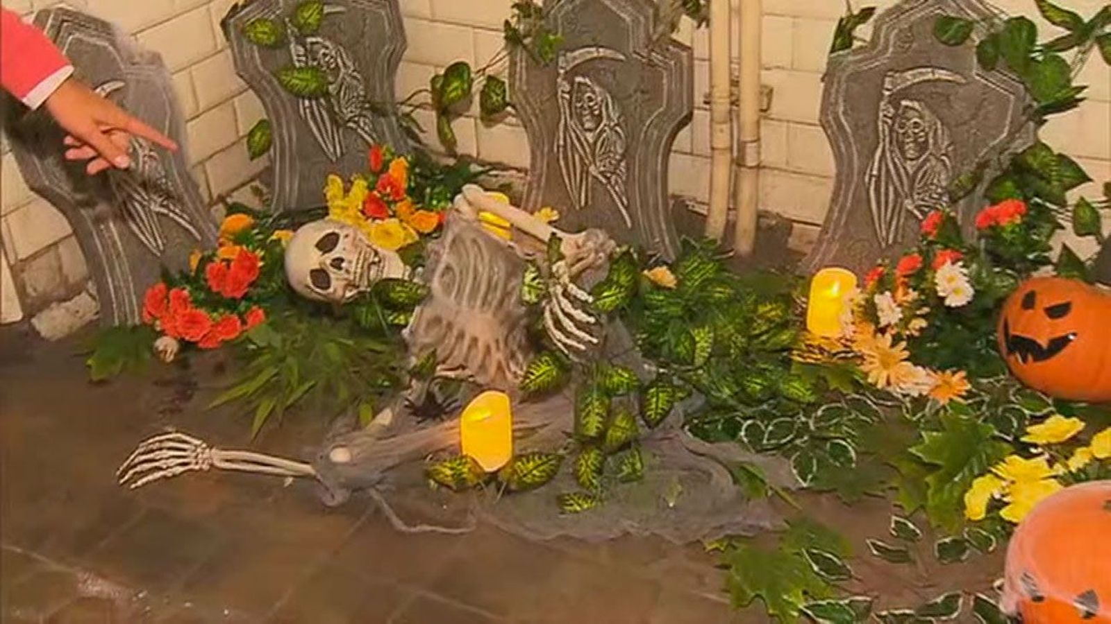 Un Halloween bajo tierra en el Metro de Madrid
