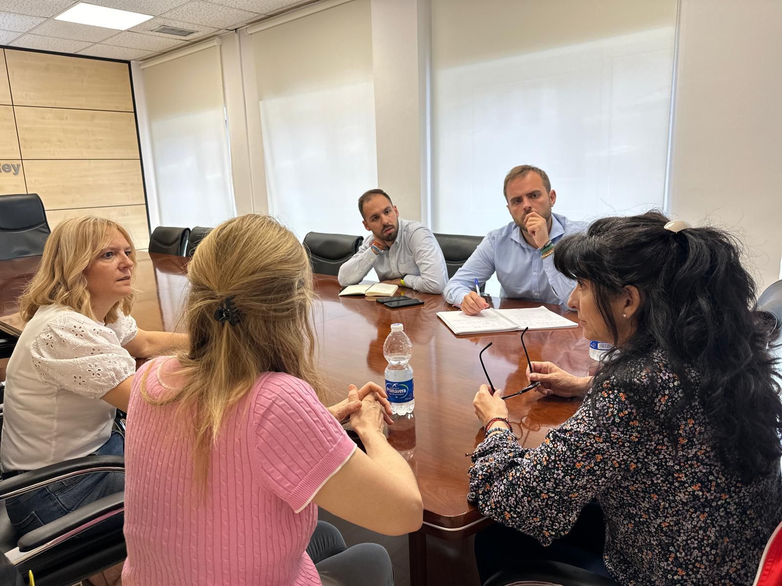 Reunión del Ayuntamiento de Arganda con la comunidad de propietarios de Estrella de Oriente