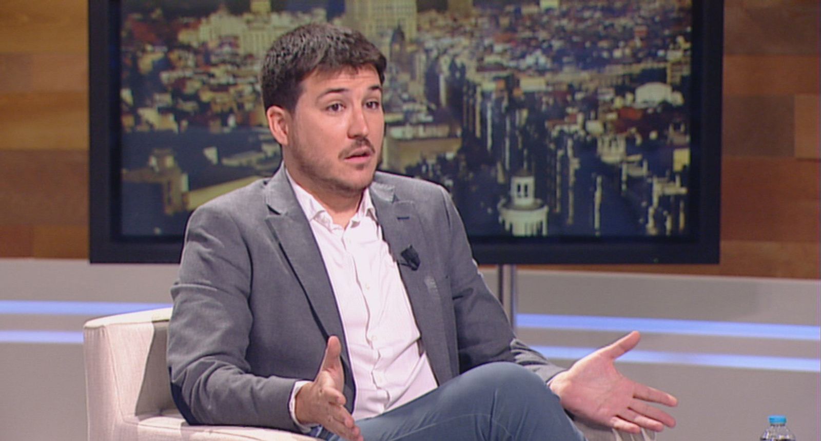 Gómez Perpinyá: “Estamos de acuerdo con la educación gratuita, pero no en que Vox use ese titular y ese reclamo”