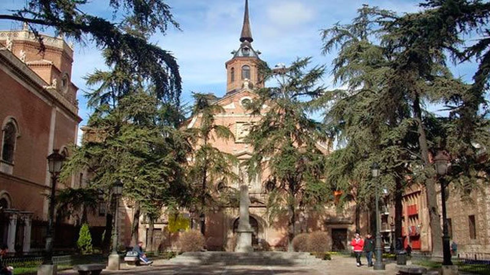 Ruta por el legado del Cardenal Cisneros en Alcalá