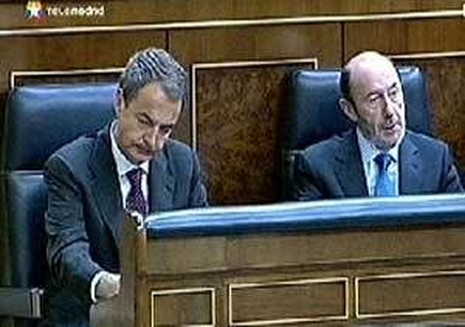 Rosa Díez llama a Rubalcaba "vicerresponsable de la crisis"