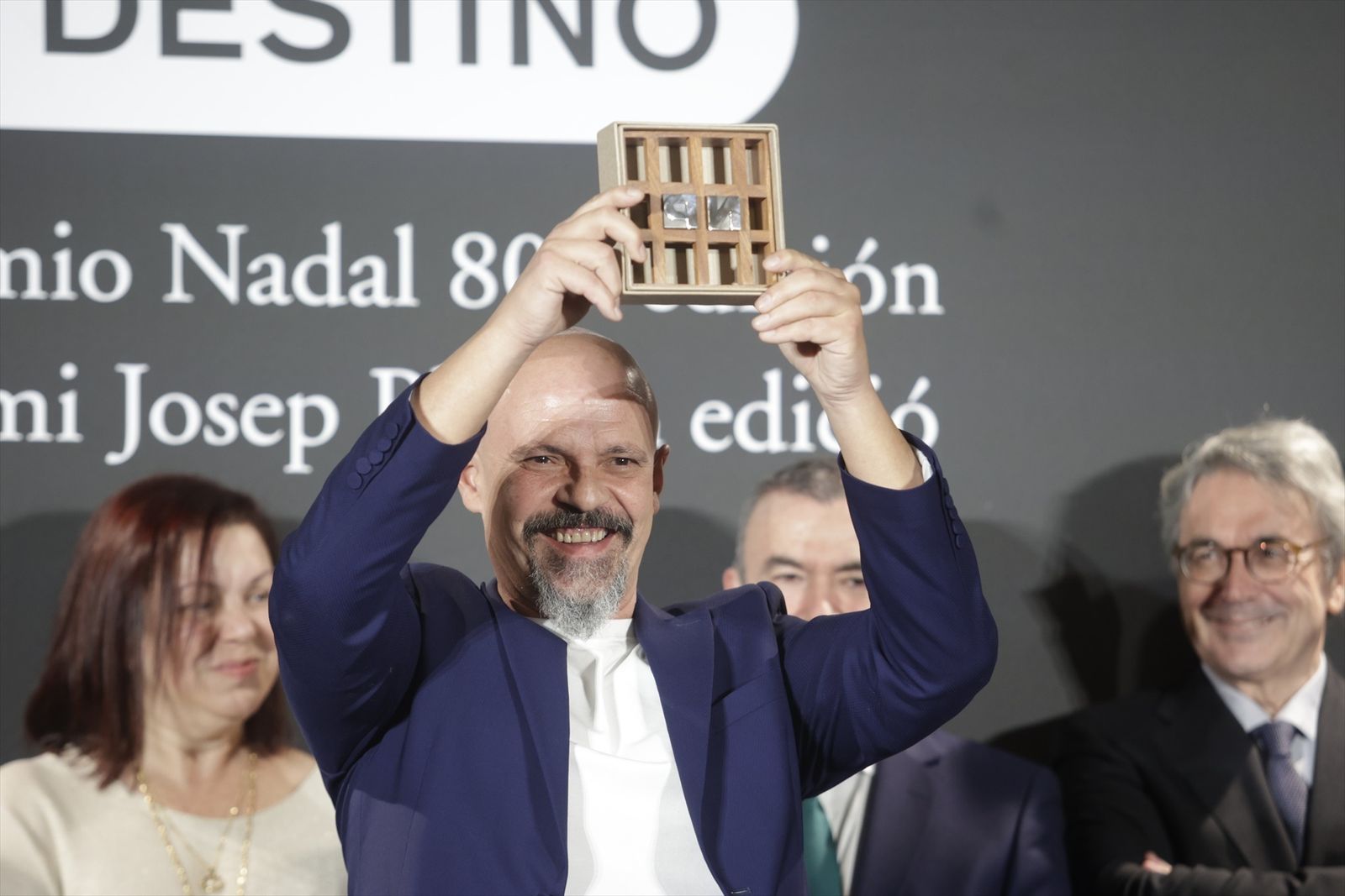César Pérez Gellida gana el Premio Nadal 2024