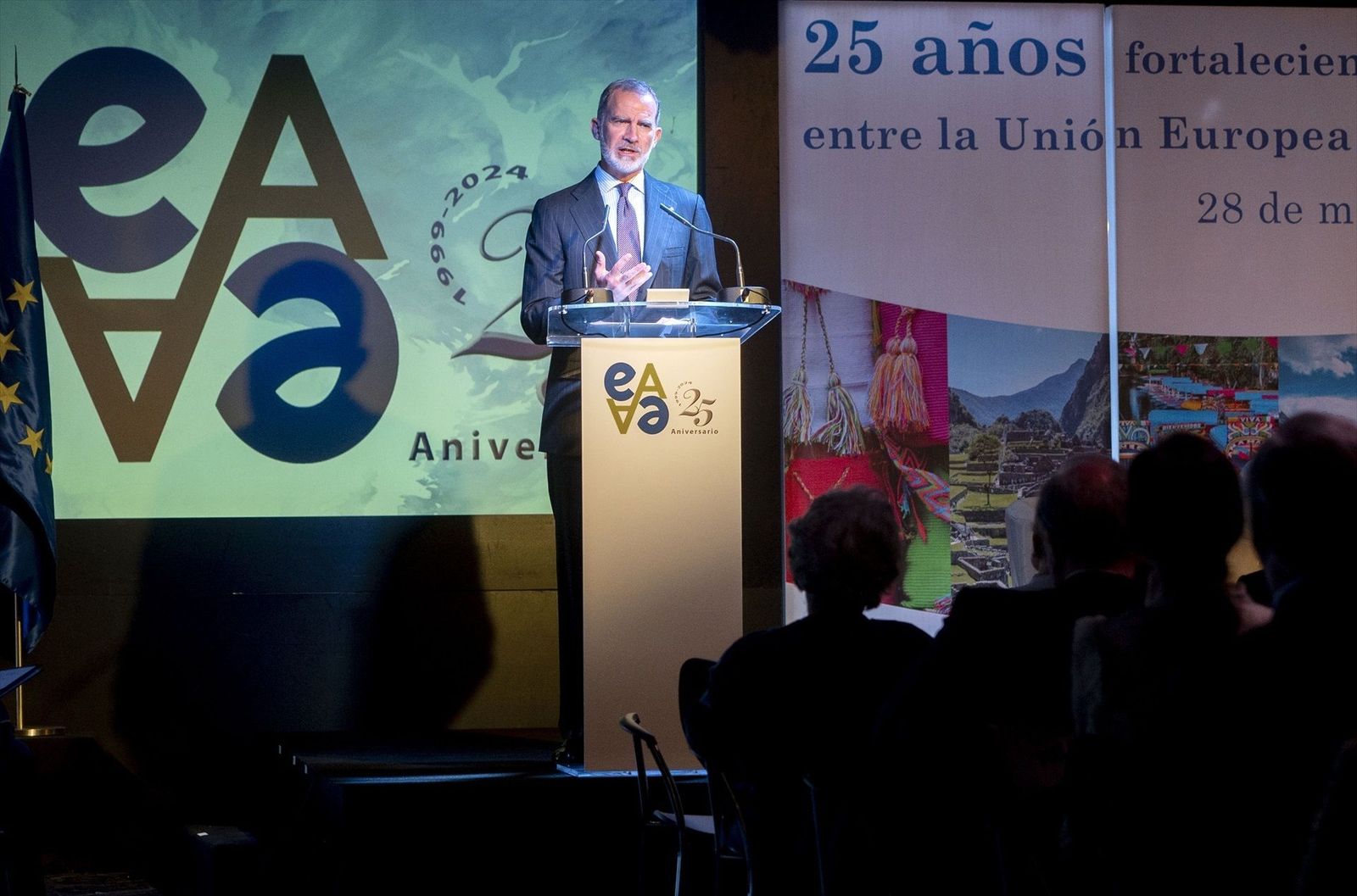 Felipe VI pide estrechar los lazos entre Europa y América Latina