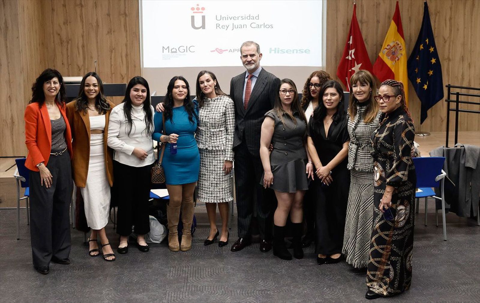 Los Reyes se reúnen con mujeres supervivientes de la trata