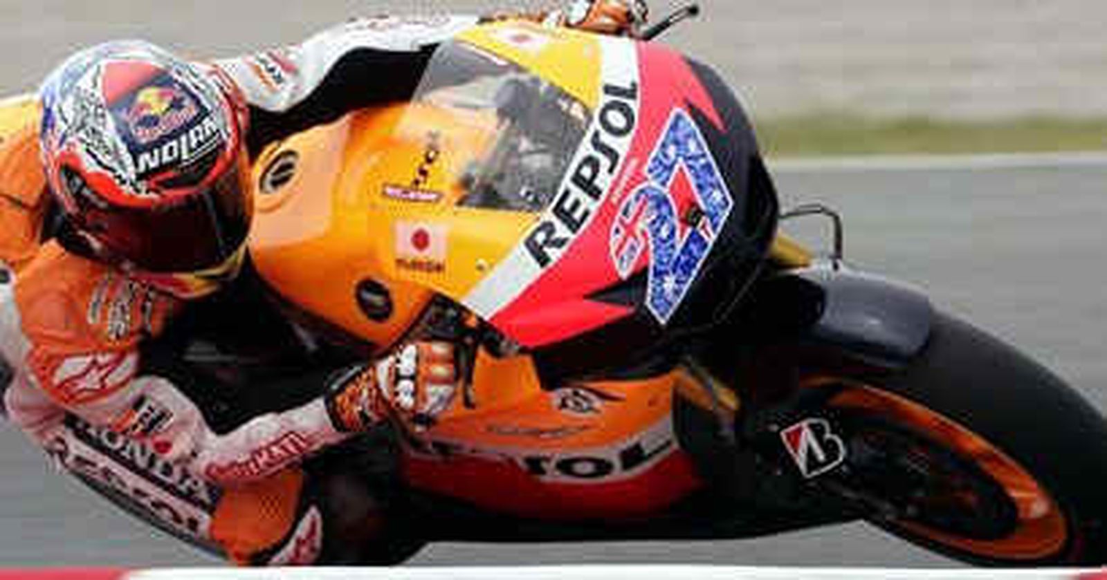Stoner se impone en los primeros libres al perdonado Simoncelli y Dovizioso