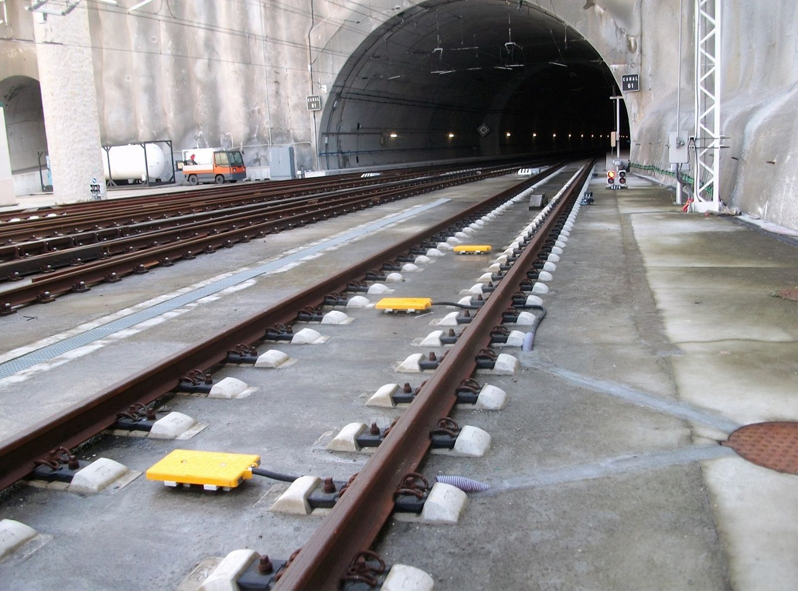 Balizas del sistema ERTMS desplegadas por Adif