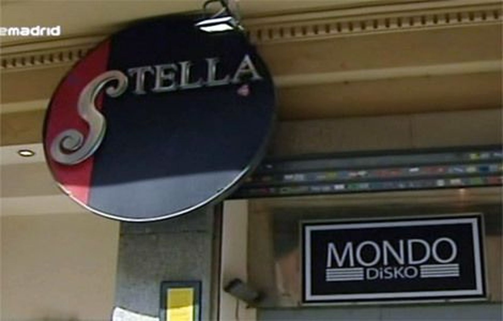 La policía sorprende a las salas Stella y Monnalisa saltándose el precinto de cierre