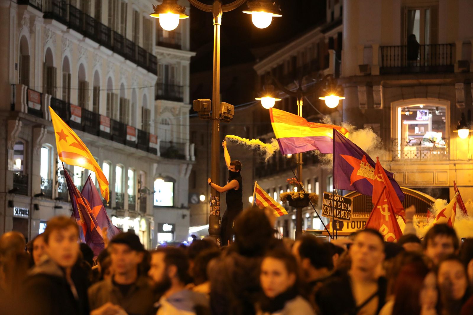 Así fue la noche de tensión en Madrid tras la protesta de apoyo a los líderes del 'procés'