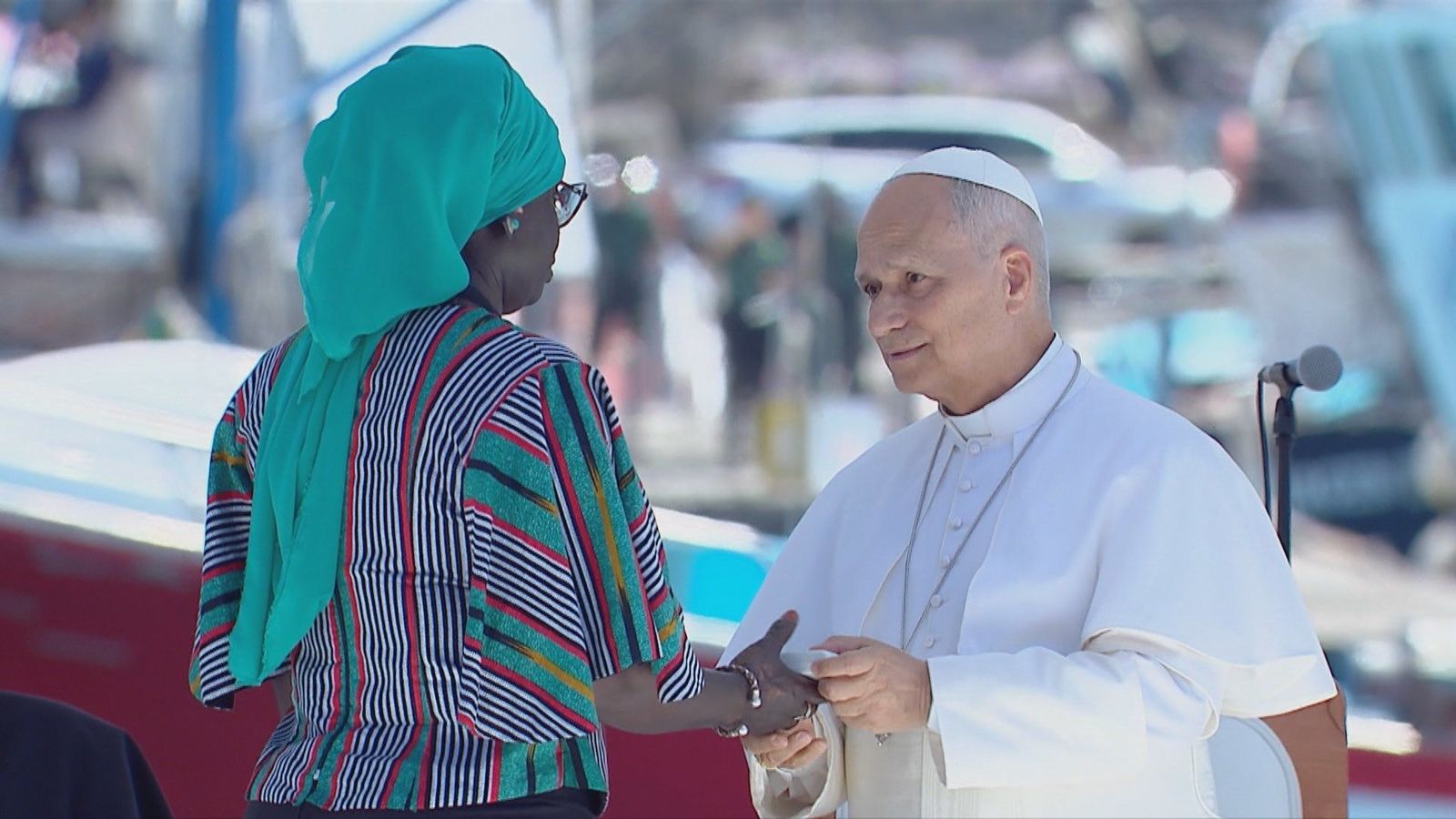El Papa llama la atención a Europa: "Que el Mediterráneo no se convierta en un cementerio sin lápidas"