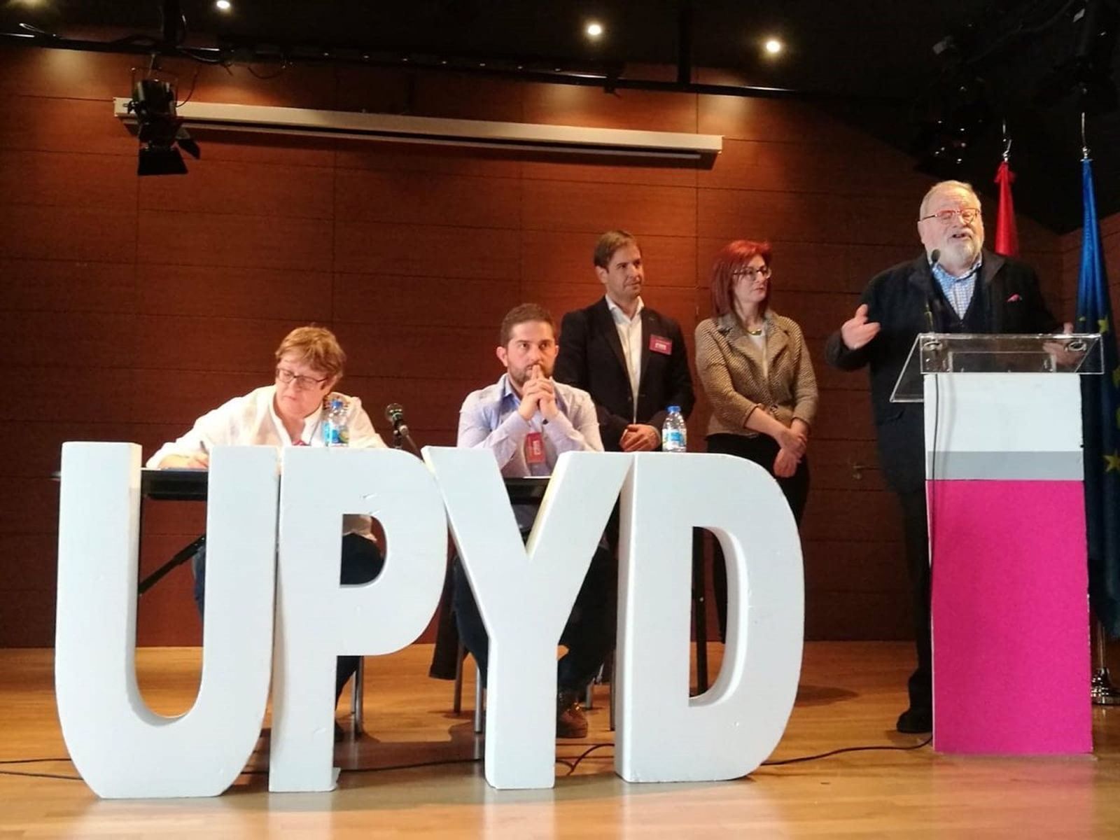 UPYD se disuelve después de 13 años "reivindicando" la Constitución
