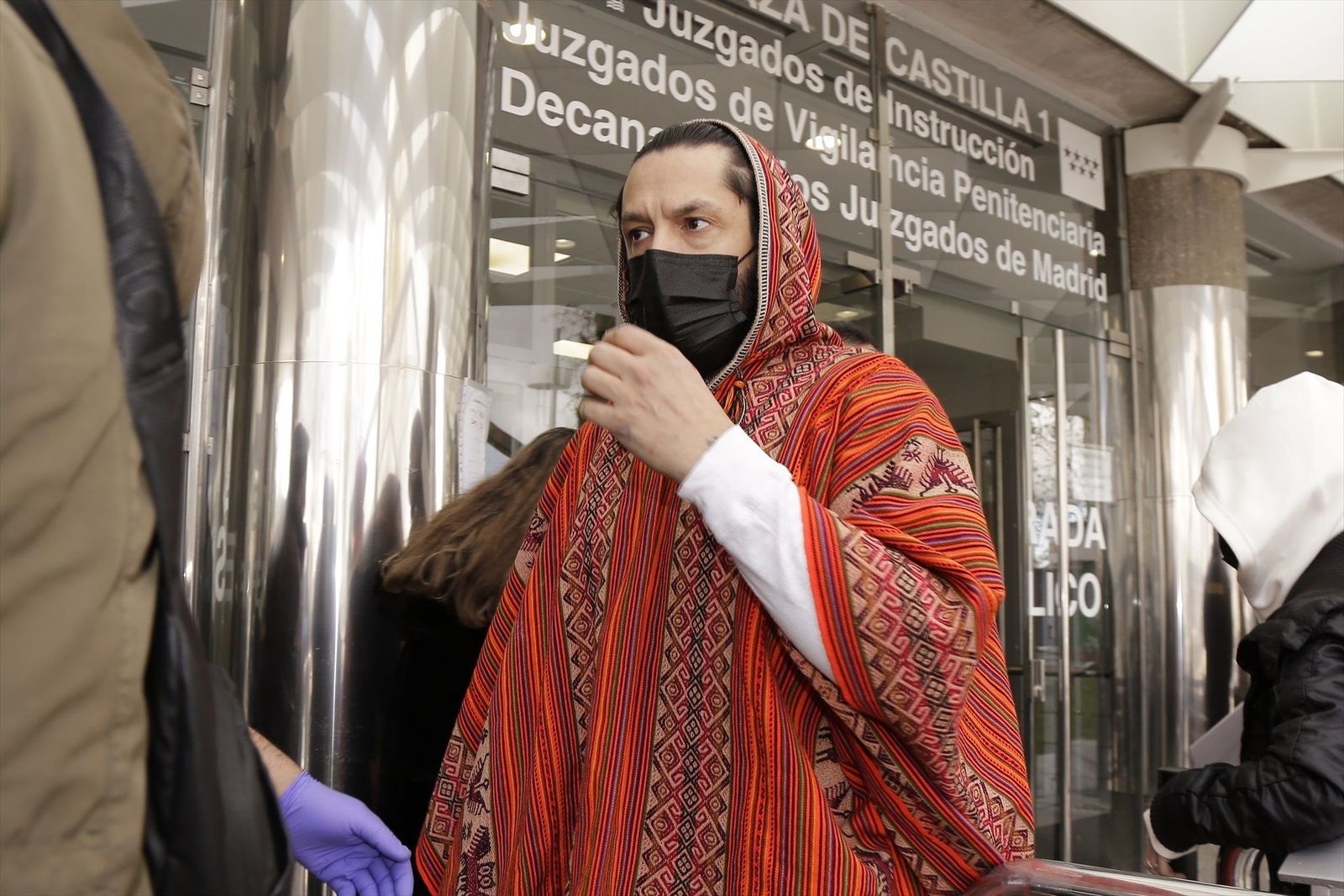 Salen a la luz las conversaciones de WhatsApp de Rafael Amargo