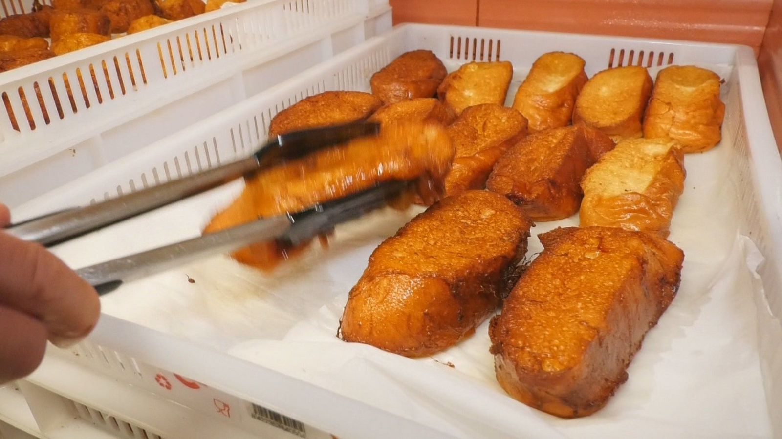 La Torrijería del Mercado de la Paz: el clásico de Semana Santa se reinventa y se come todo el año