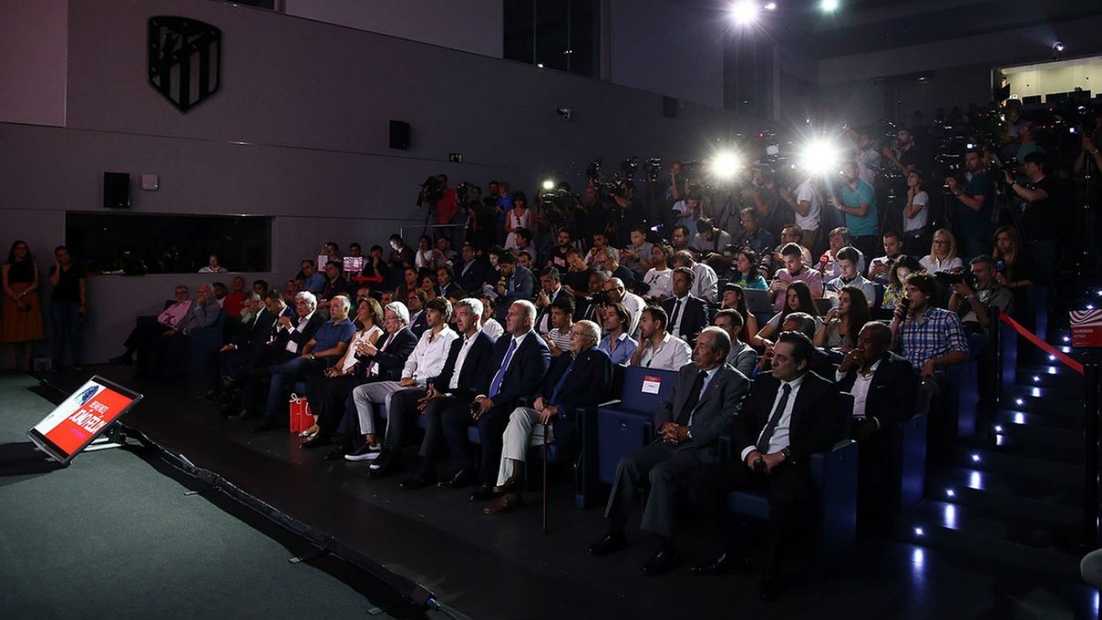 Presentación de Joao Félix