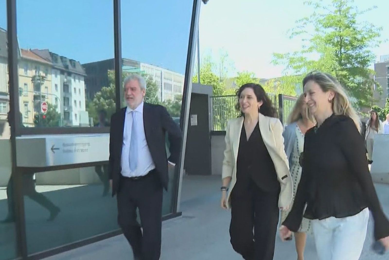 Ayuso se reúne con Christine Lagarde