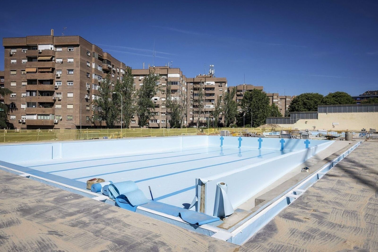 La piscina de Peñuelas, en Arganzuela, abrirá mañana