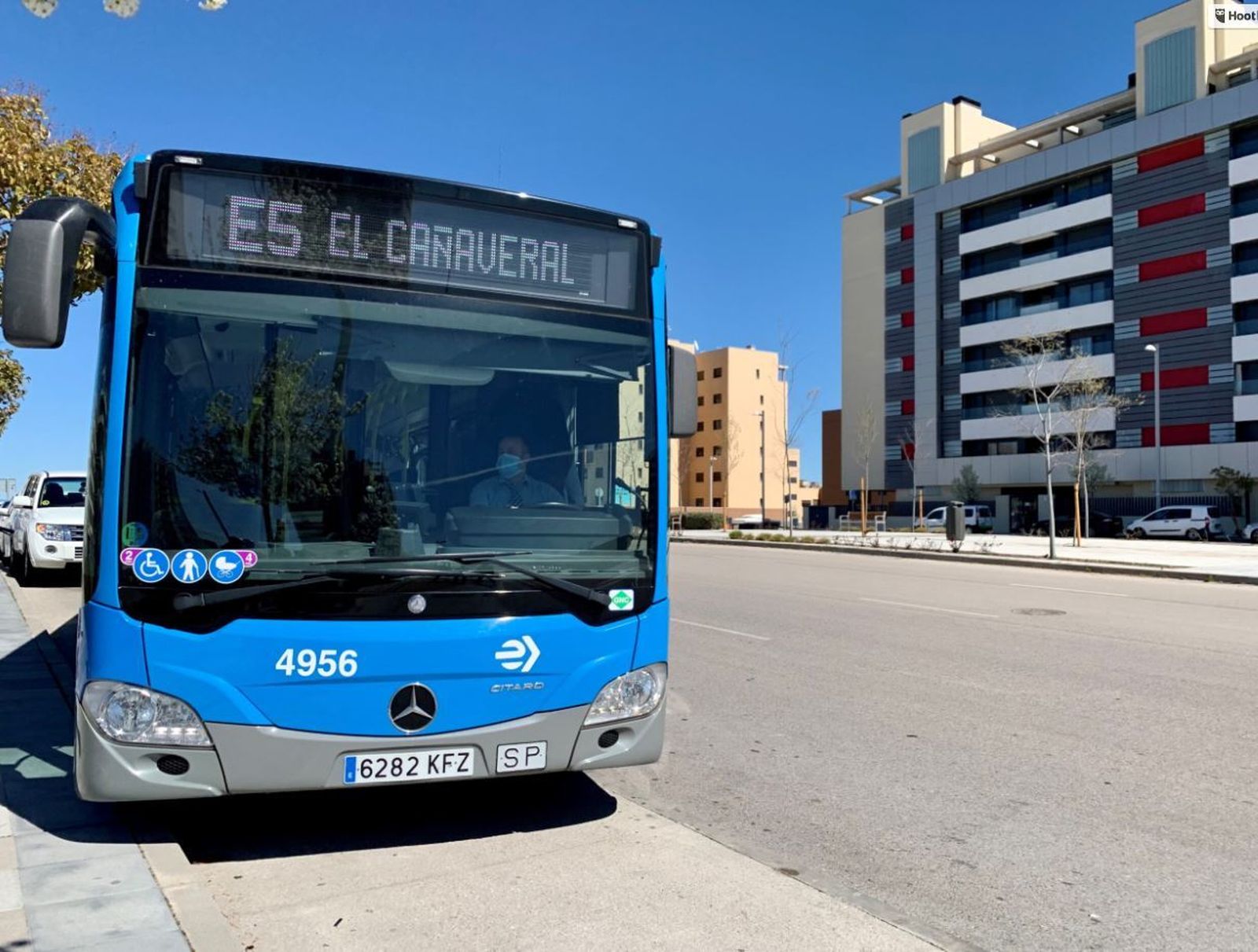 Autobús de la línea E5 de EMT en El Cañaveral