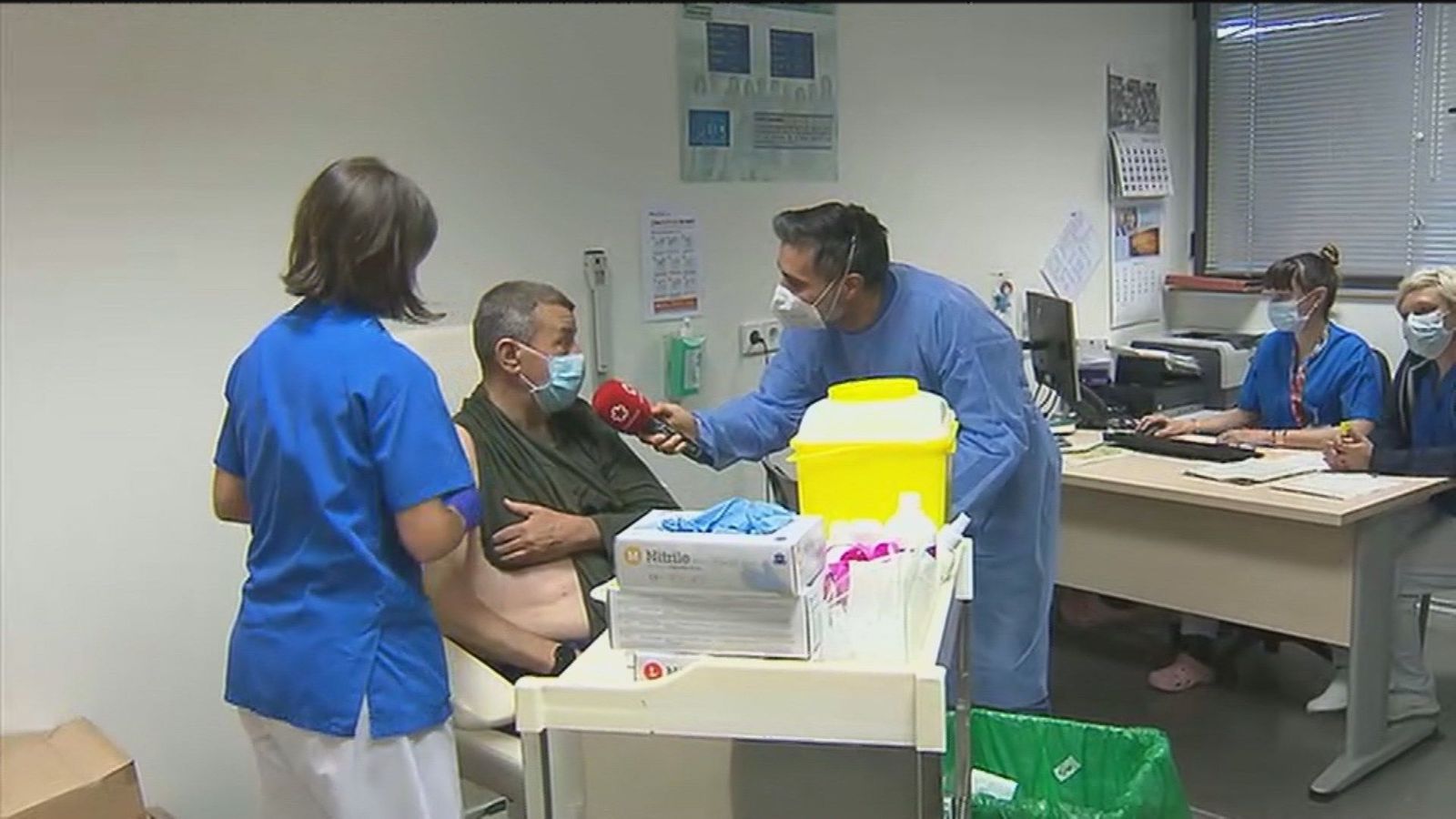 Empieza la vacunación para pacientes de alto riesgo en Madrid
