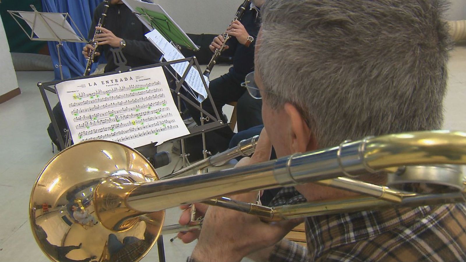 La banda de música de Moratalaz busca nuevos músicos para no desaparecer