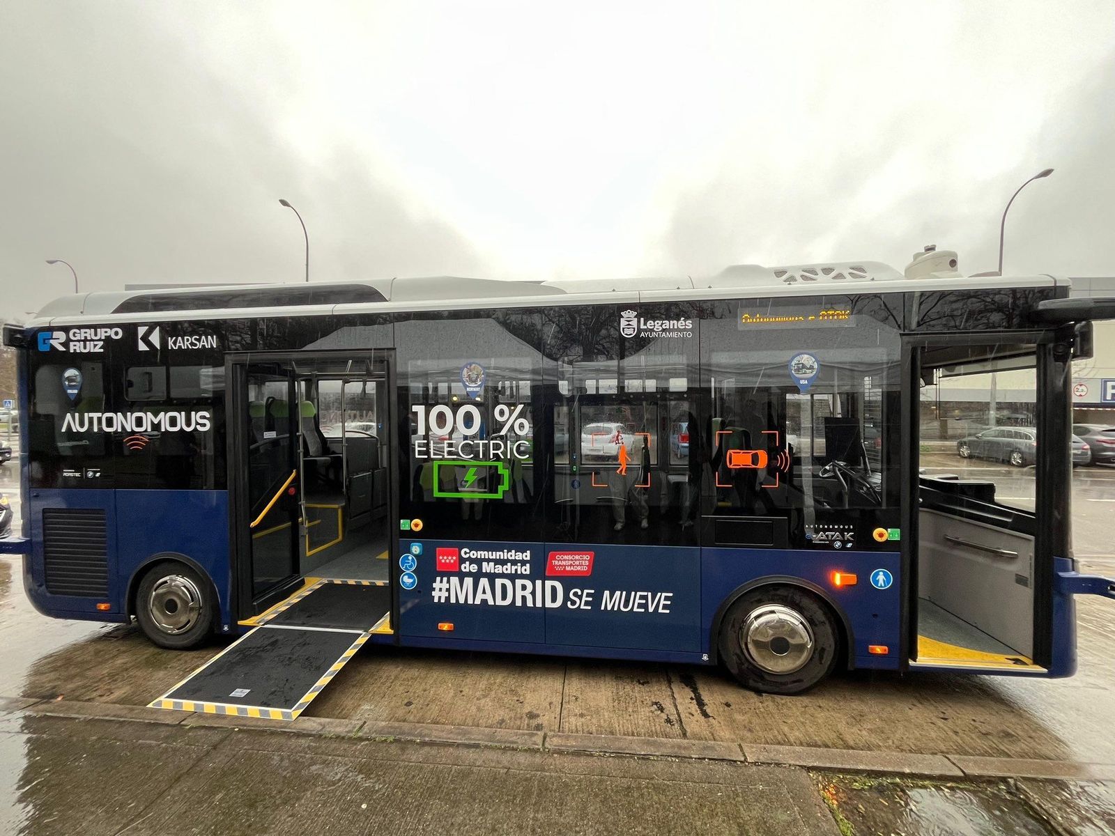 Un autobús sin conductor comienza a funcionar en Leganés a modo de prueba