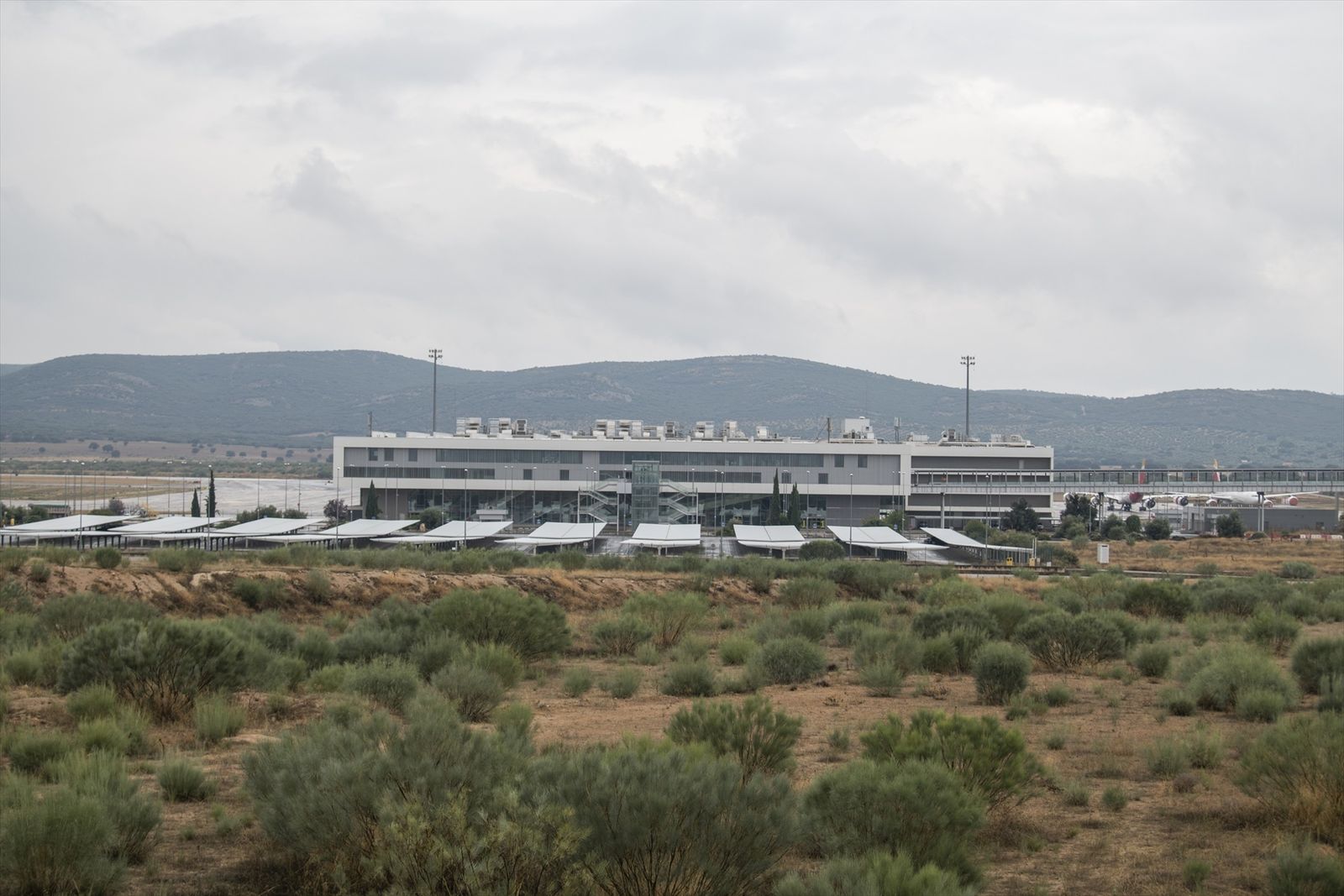 El Gobierno descarta acoger migrantes en las instalaciones del aeropuerto de Ciudad Real