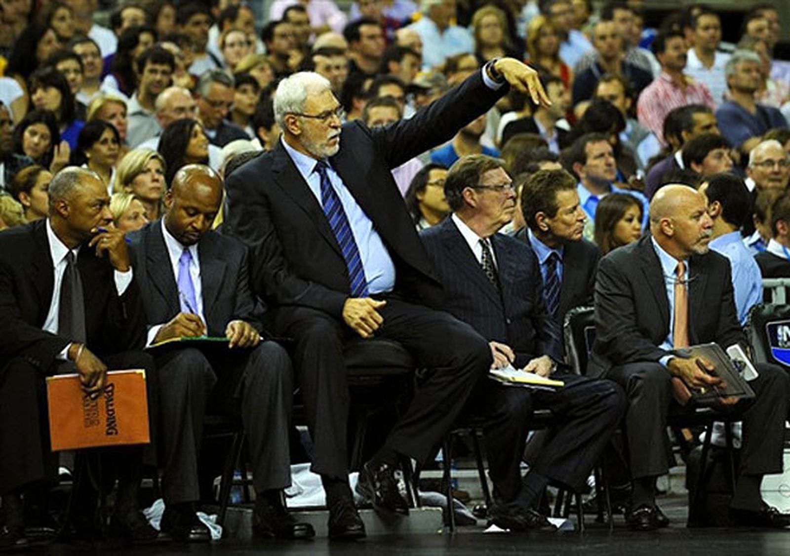 Phil Jackson tomó buena nota