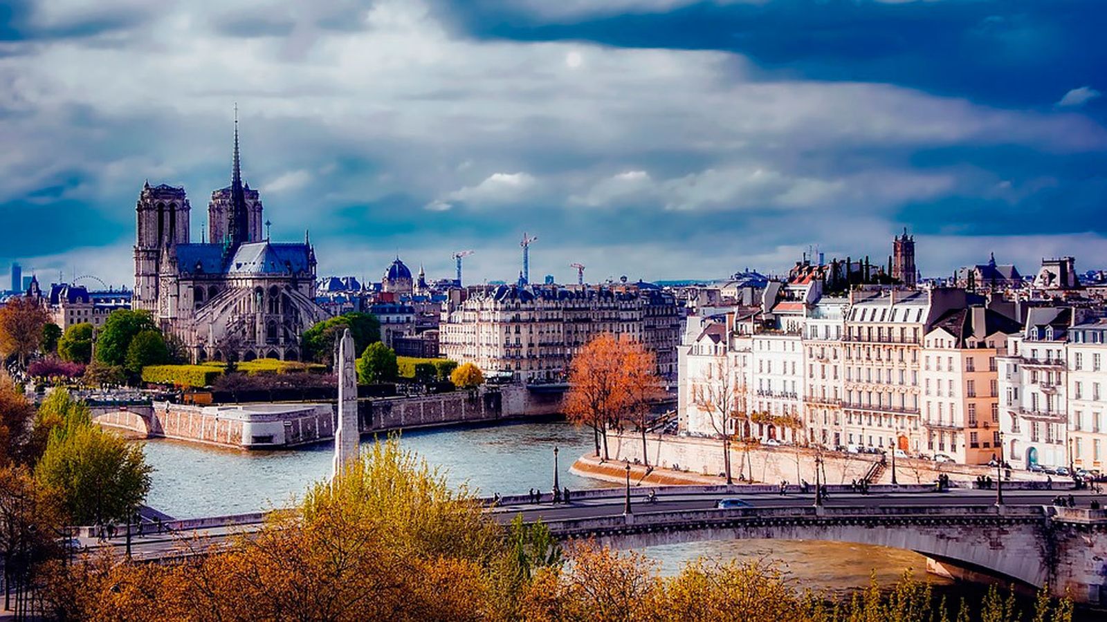 La catedral de Notre Dame de París, un icono de la arquitectura religiosa mundial