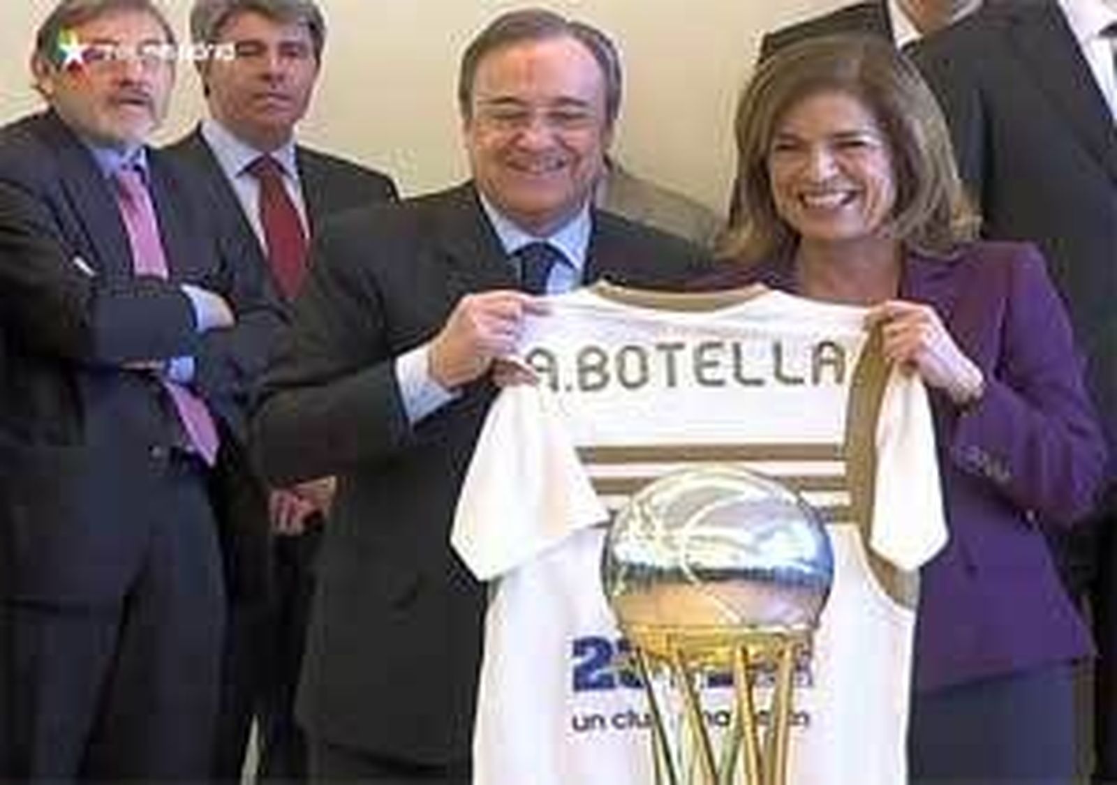 Ana Botella califica el éxito del Madrid como "un activo más" para 2020