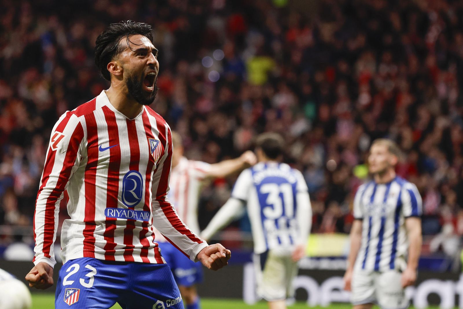 El jugador del Atlético Nico González celebra un gol conseguido ante la Real Sociedad