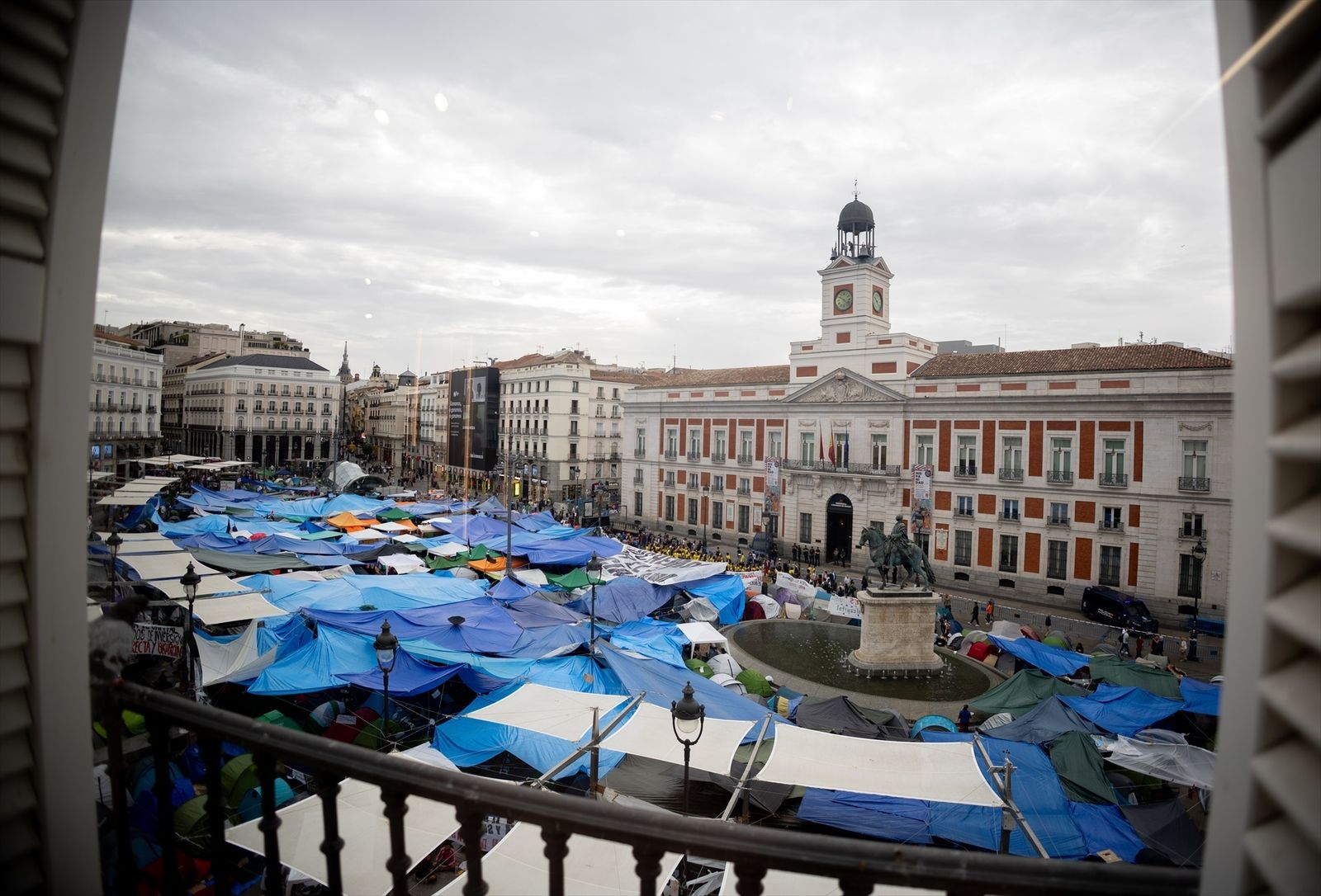 Acampada por la vivienda en Sol