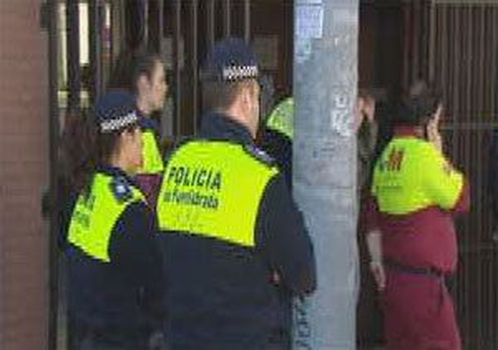 Con un hacha en un centro de Salud