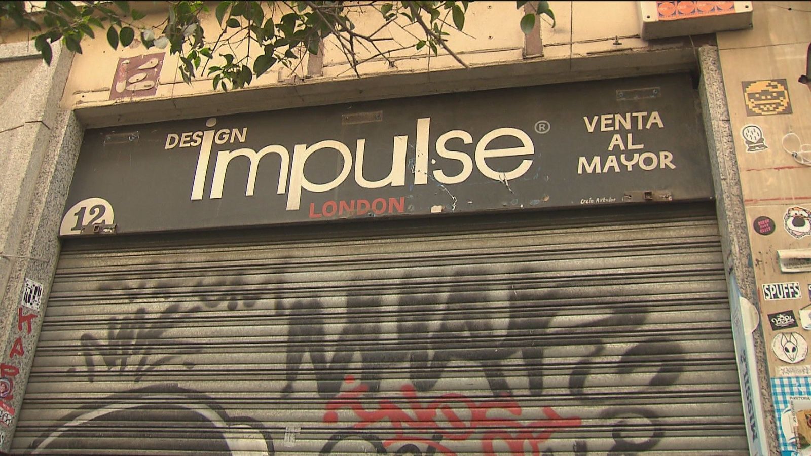 La pandemia da la puntilla a las tiendas de venta al por mayor de Tirso de Molina