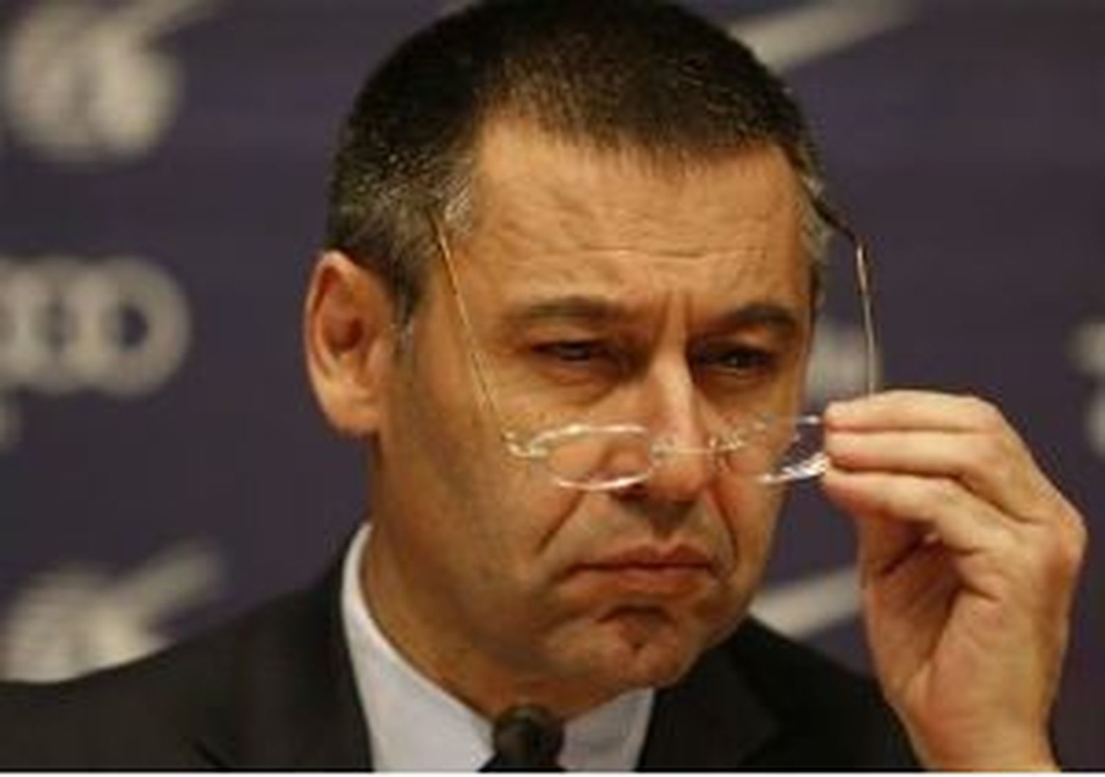 Bartoméu acusa al Real Madrid y al Gobierno de su imputación