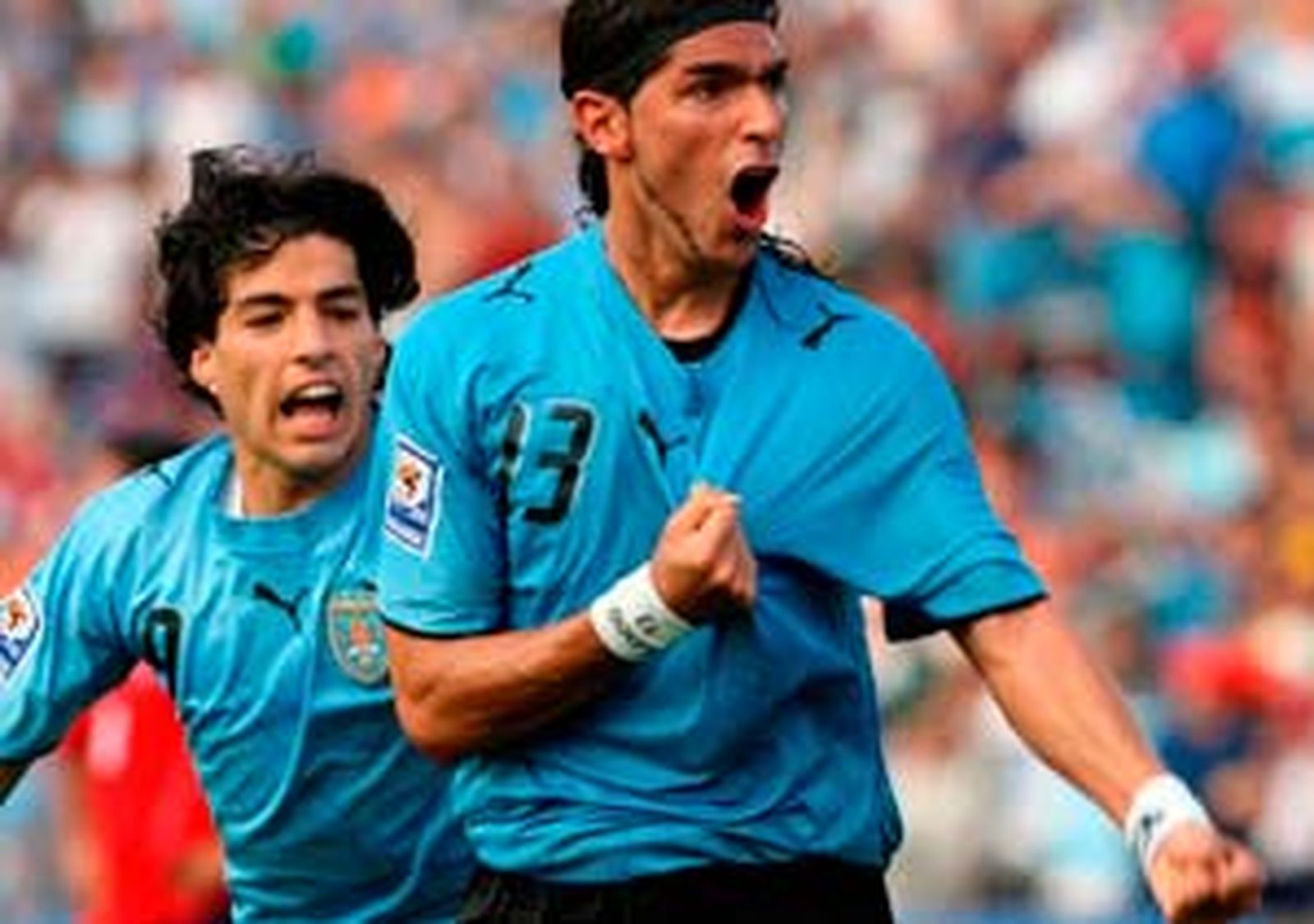 20130607_confe_uruguay.jpg