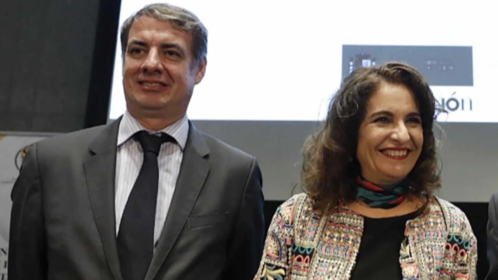 El 'nidito de amor' de María Jesús Montero y Vicente Fernández