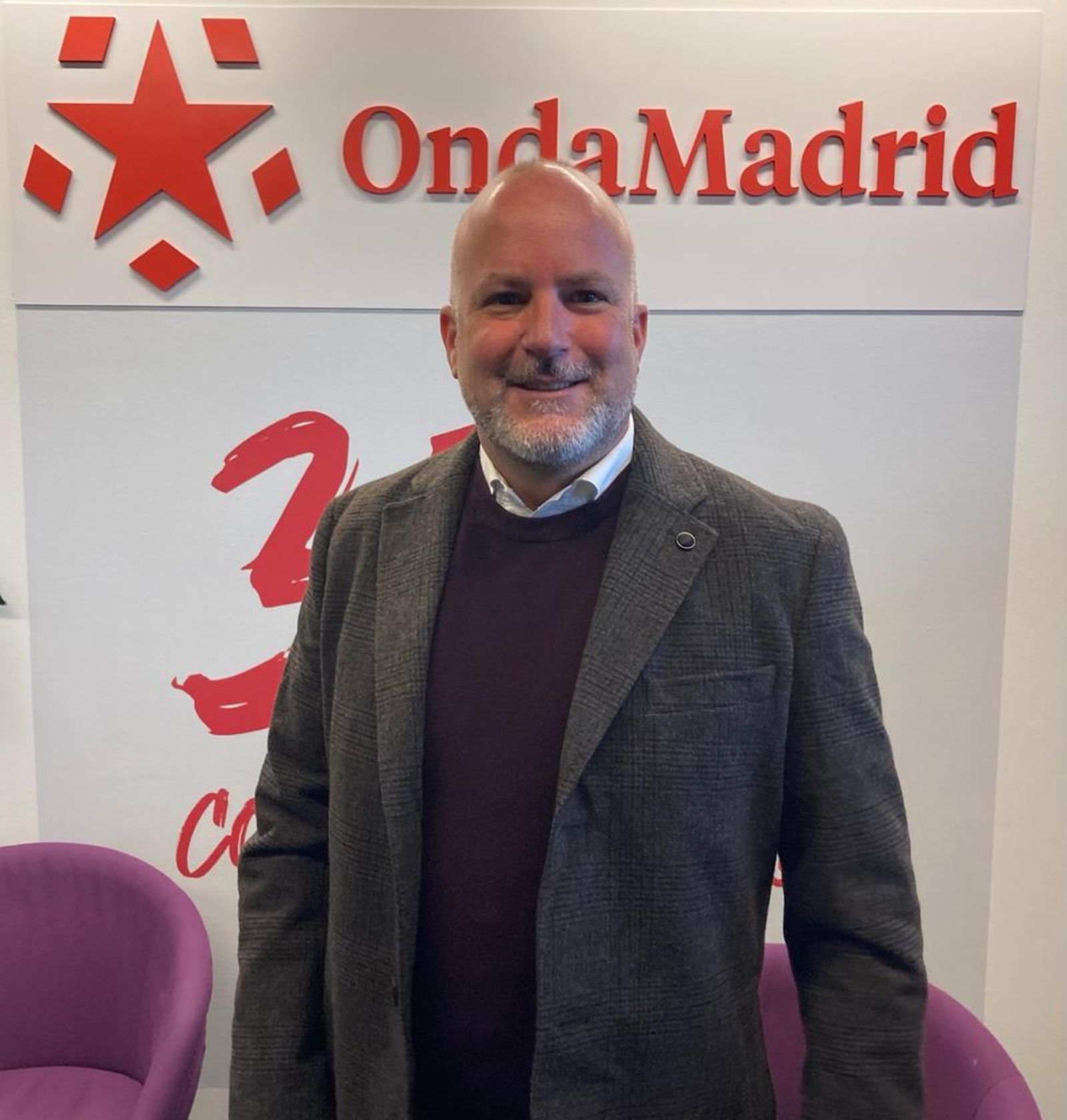 Fernando Tárraga Enamorado, alcalde de Cabanillas de la Sierra "Necesitamos ayuda para mejorar el transporte en la Sierra Norte"