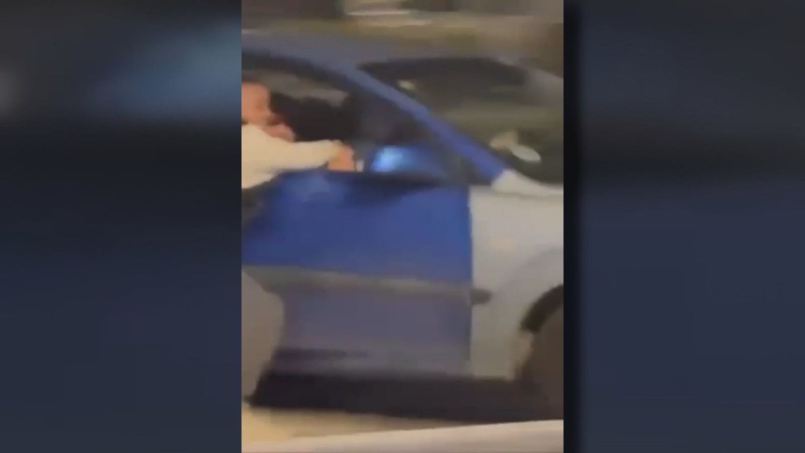 Detenida una conductora por arrastrar a un joven colgado de su coche en Aranjuez