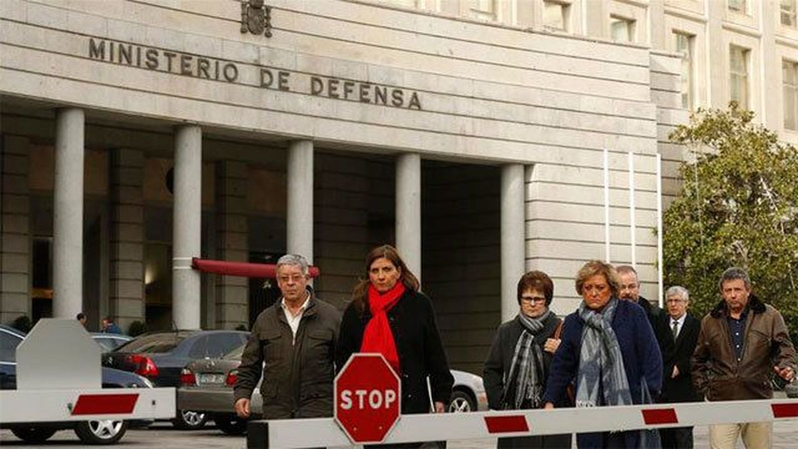 Cospedal asume la responsabilidad de Defensa en el accidente del Yak 42