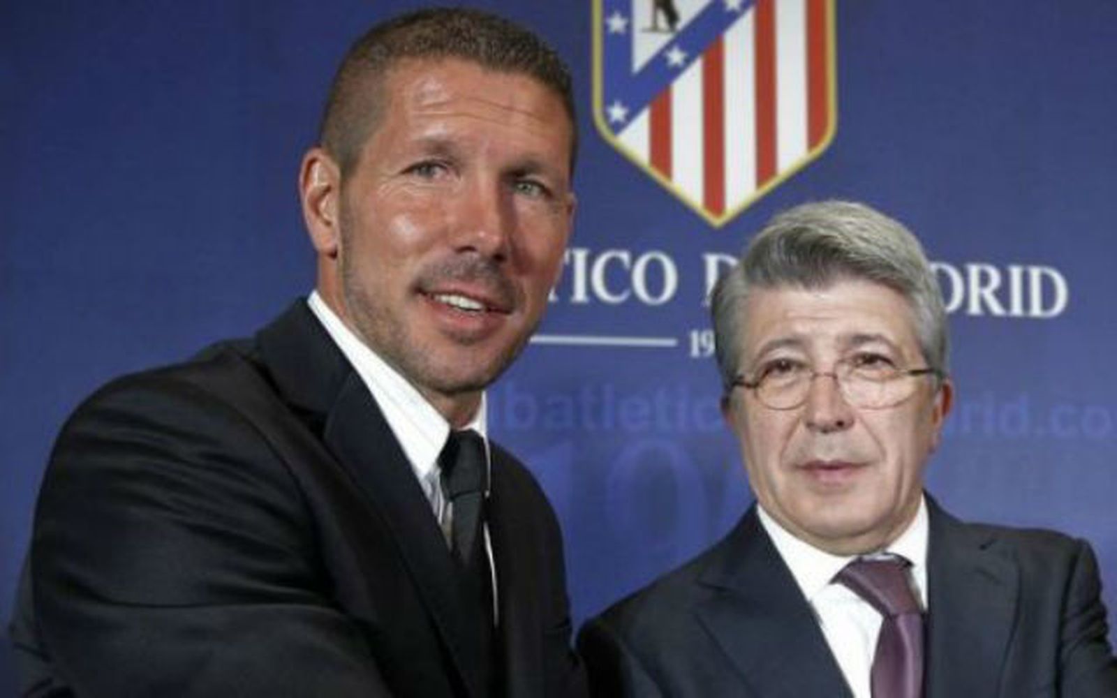 Diego Simeone y Enrique Cerezo