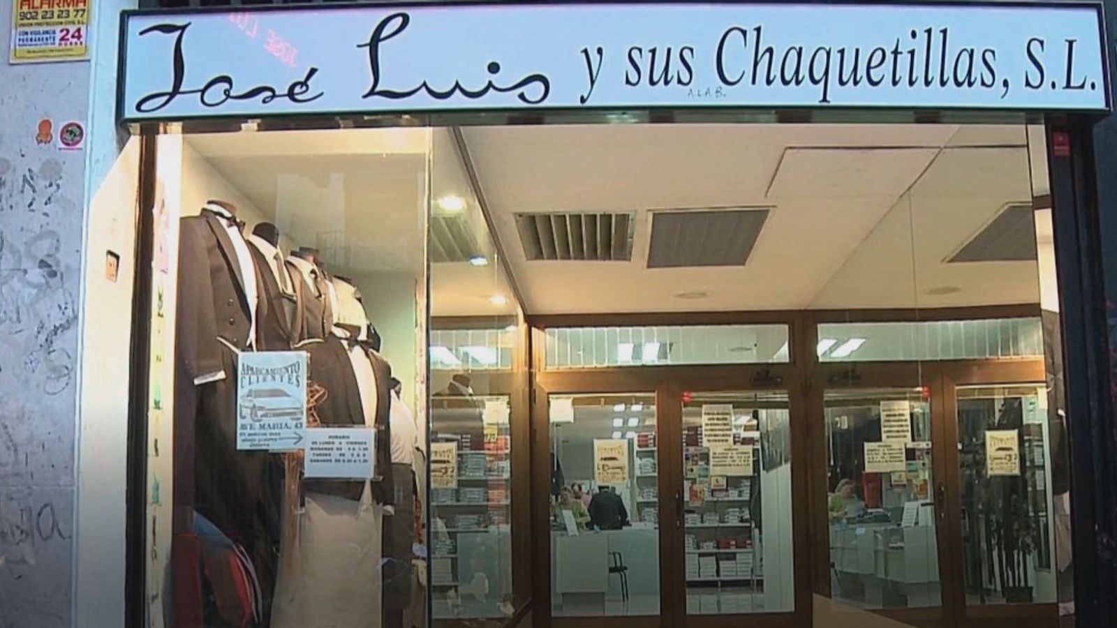 'José Luis y sus Chaquetillas' baja la persiana tras 72 años de historia en Lavapiés