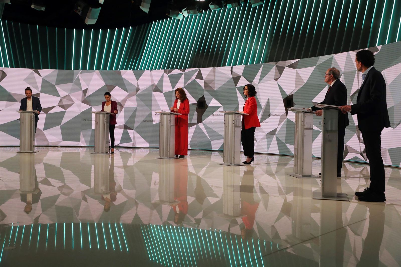 Momento del debate a seis en Telemadrid