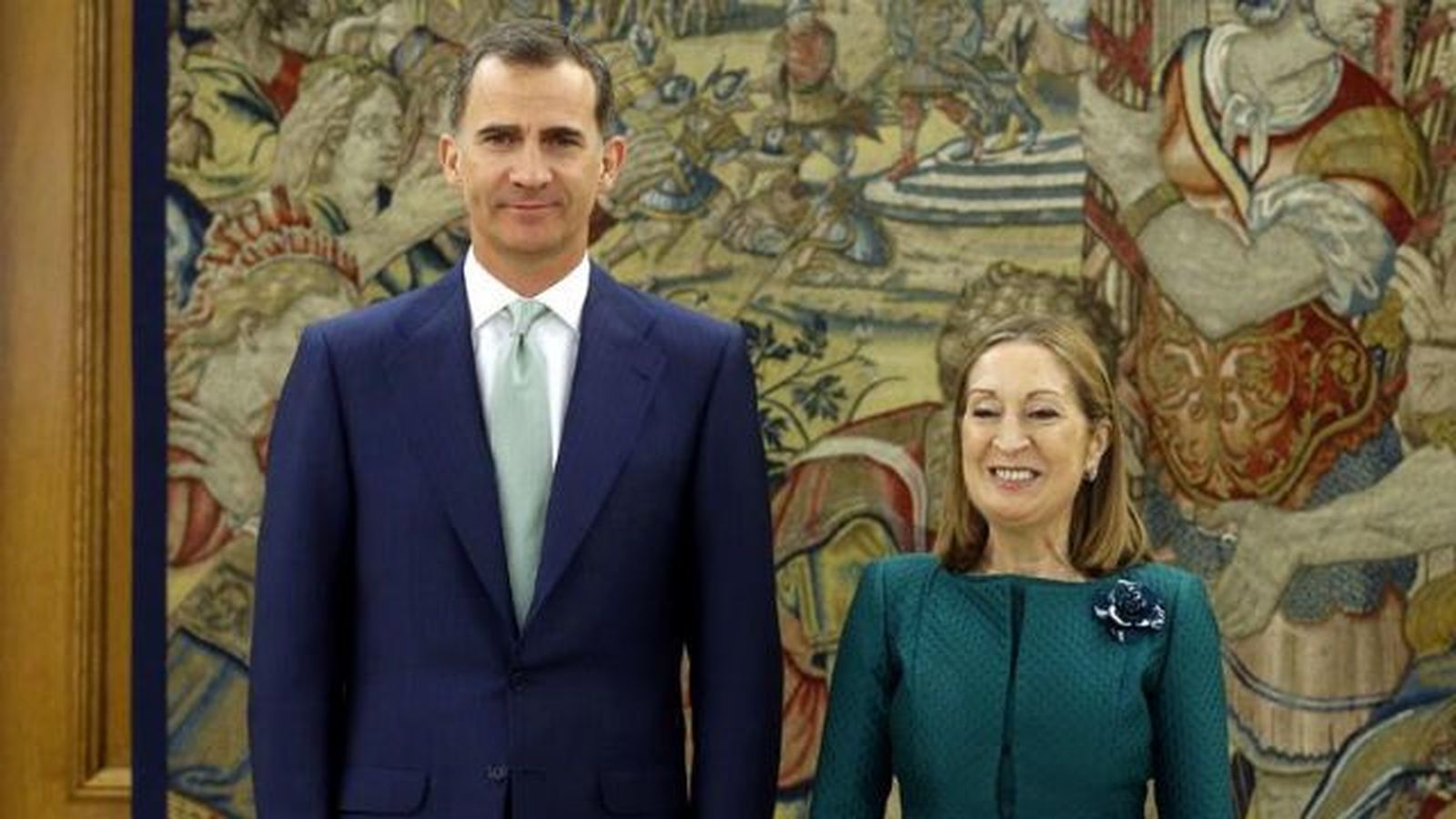 El Rey comunicará este jueves el calendario de las consultas y convocará a 14 partidos