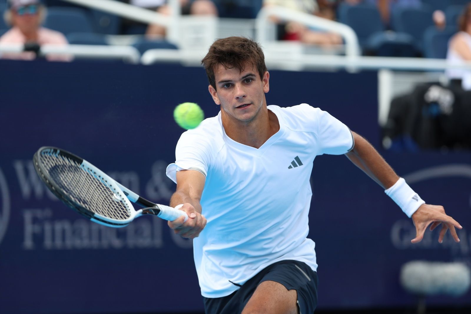 Jódar cae en octavos de final de Cincinnati tras una remontada de Cobolli