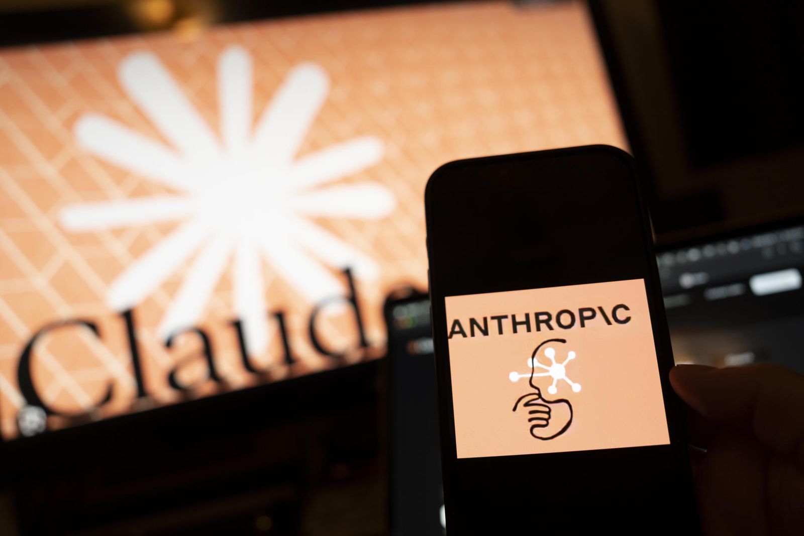 Anthropic suspende el acceso a sus mejores modelos de IA tras prohibición de EEUU de su uso en el extranjero