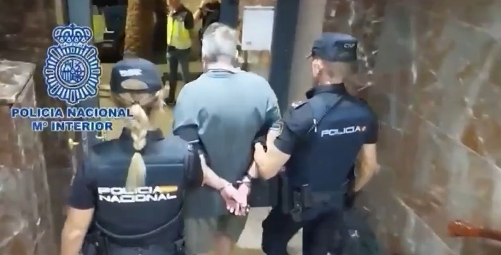 Mata a su inquilina en Alicante y oculta el cadáver en un edredón durante un mes