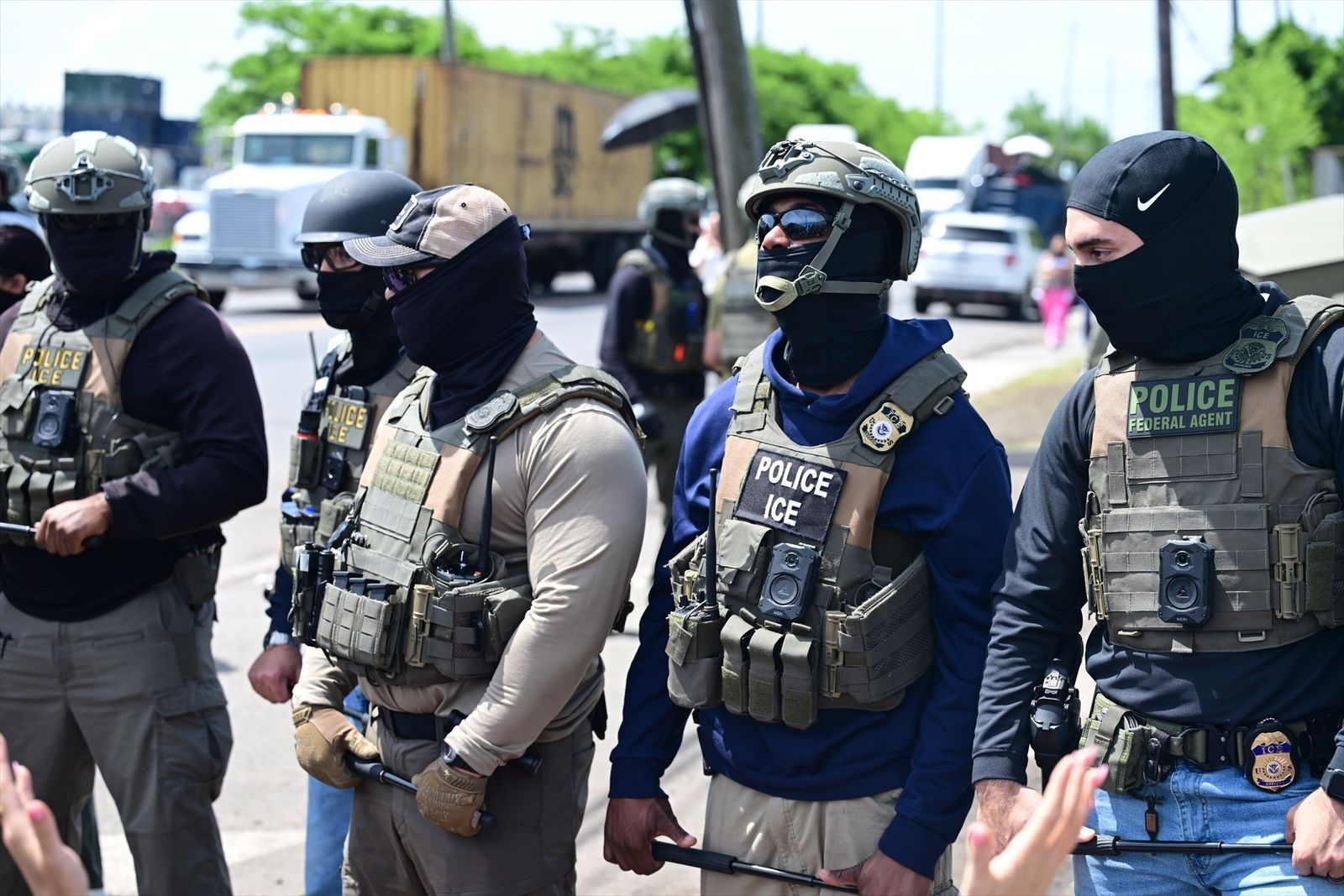 Miembros del Servicio de Inmigración y Control de Aduanas (ICE) de EEUU