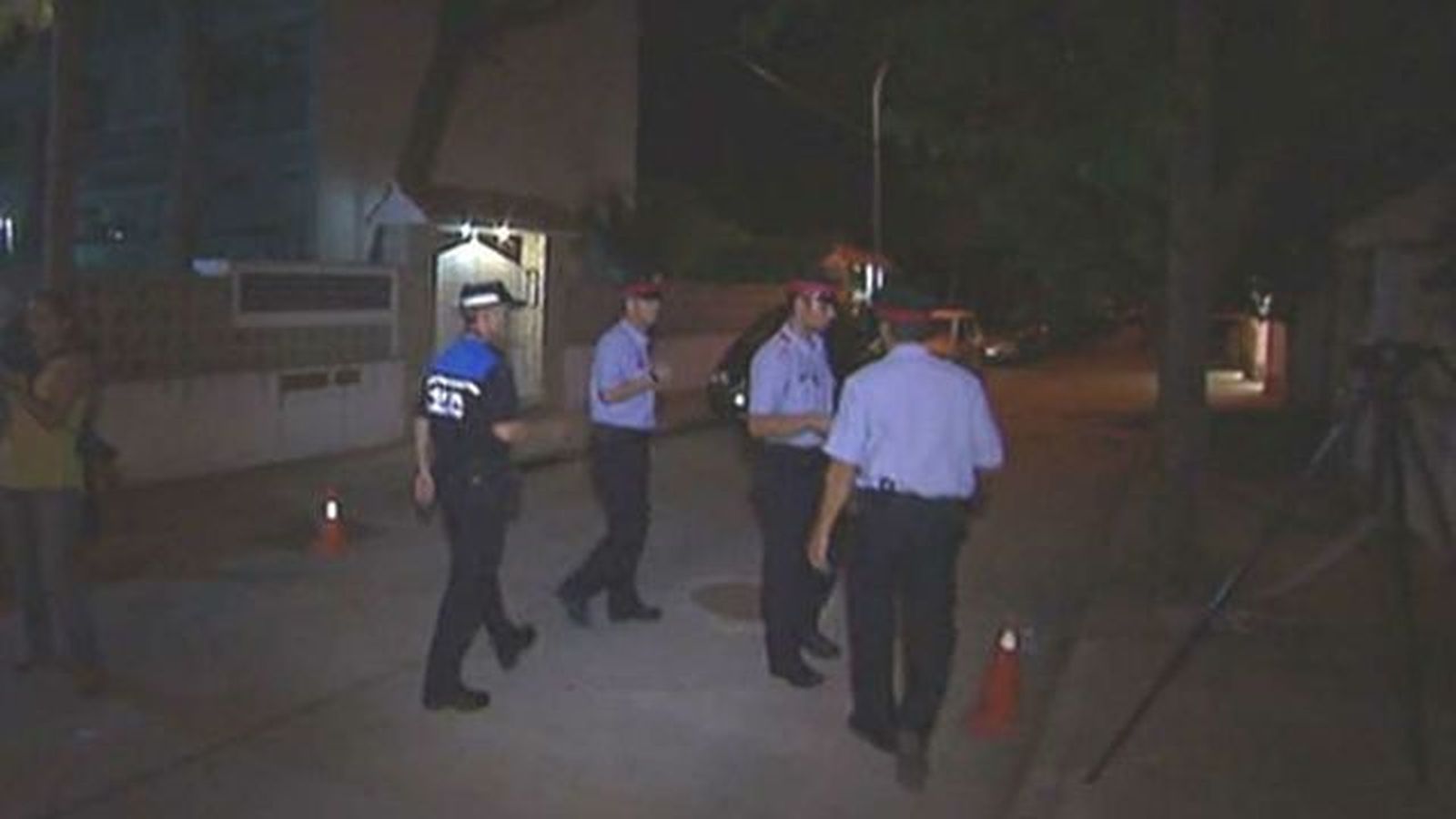 Un hombre mata a su mujer y a sus dos hijos y se suicida en Castelldefels