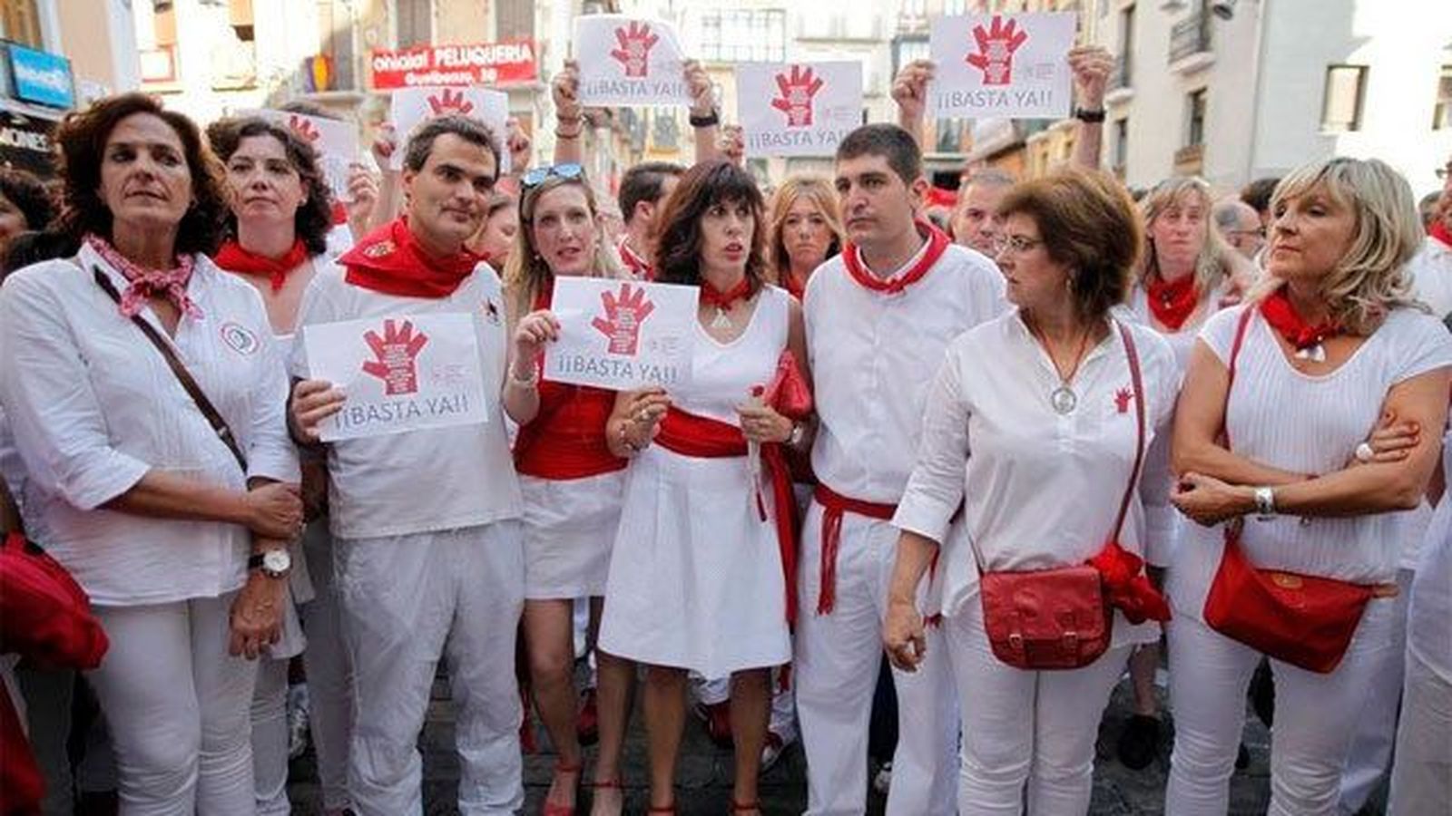 Asiron califica de "intolerable" la agresión sexual a una joven madrileña en los San Fermines