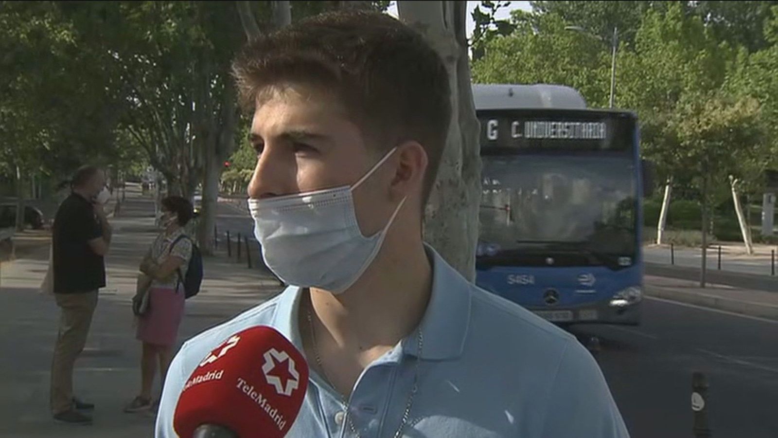 Sin botellón por el fin de la EvAU: "El coronavirus este nos ha 'chafao' el tema"