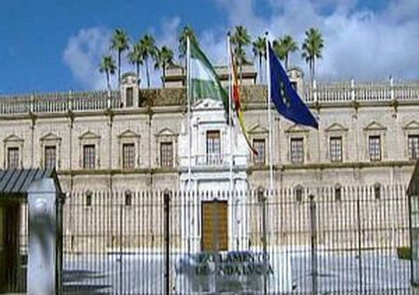 Intervención exculpa al Parlamento andaluz y dice que la Junta camufló las anomalías