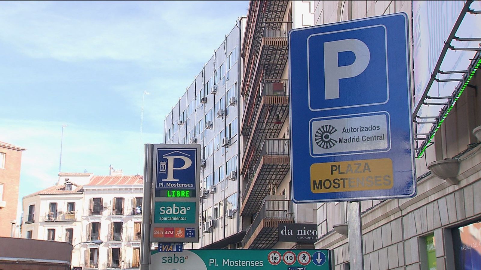 Comienzan a multar en Madrid Central sin información sobre los aparcamientos